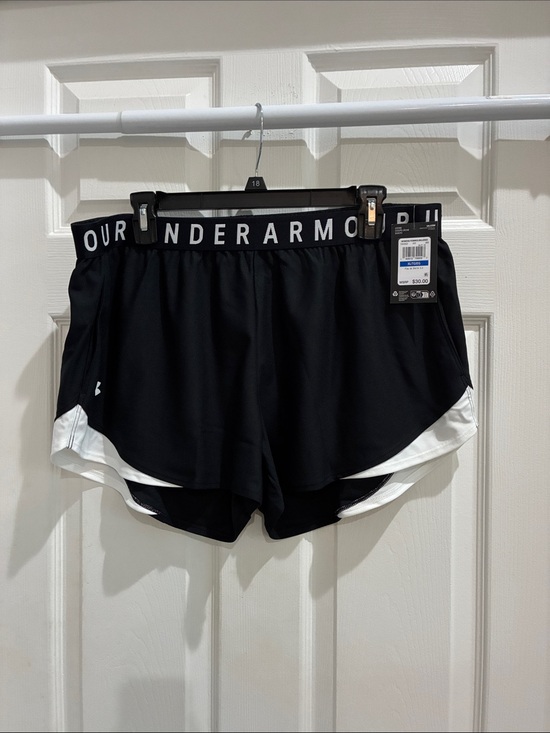 Under Armour Pants - Under Armour Black Athletic Shorts with White Layered Hem
